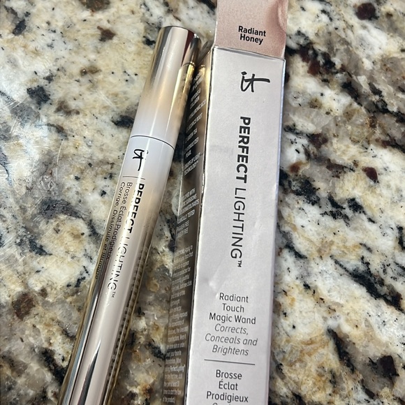 ♣️🌙Rare! It Cosmetics Radiant Honey Perfect Lighting Radiant Touch Magic Wand - Picture 3 of 11